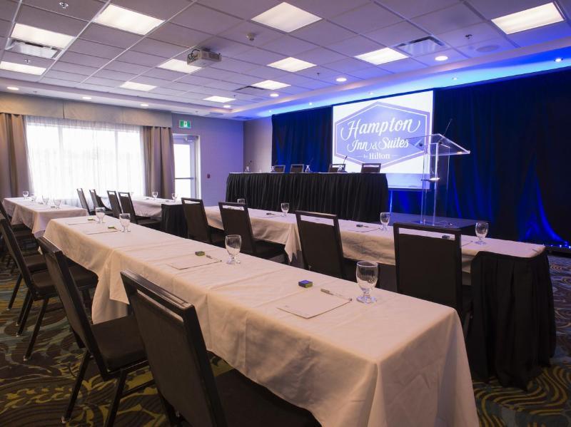 Hilton Garden Inn Kitchener/Cambridge Zewnętrze zdjęcie